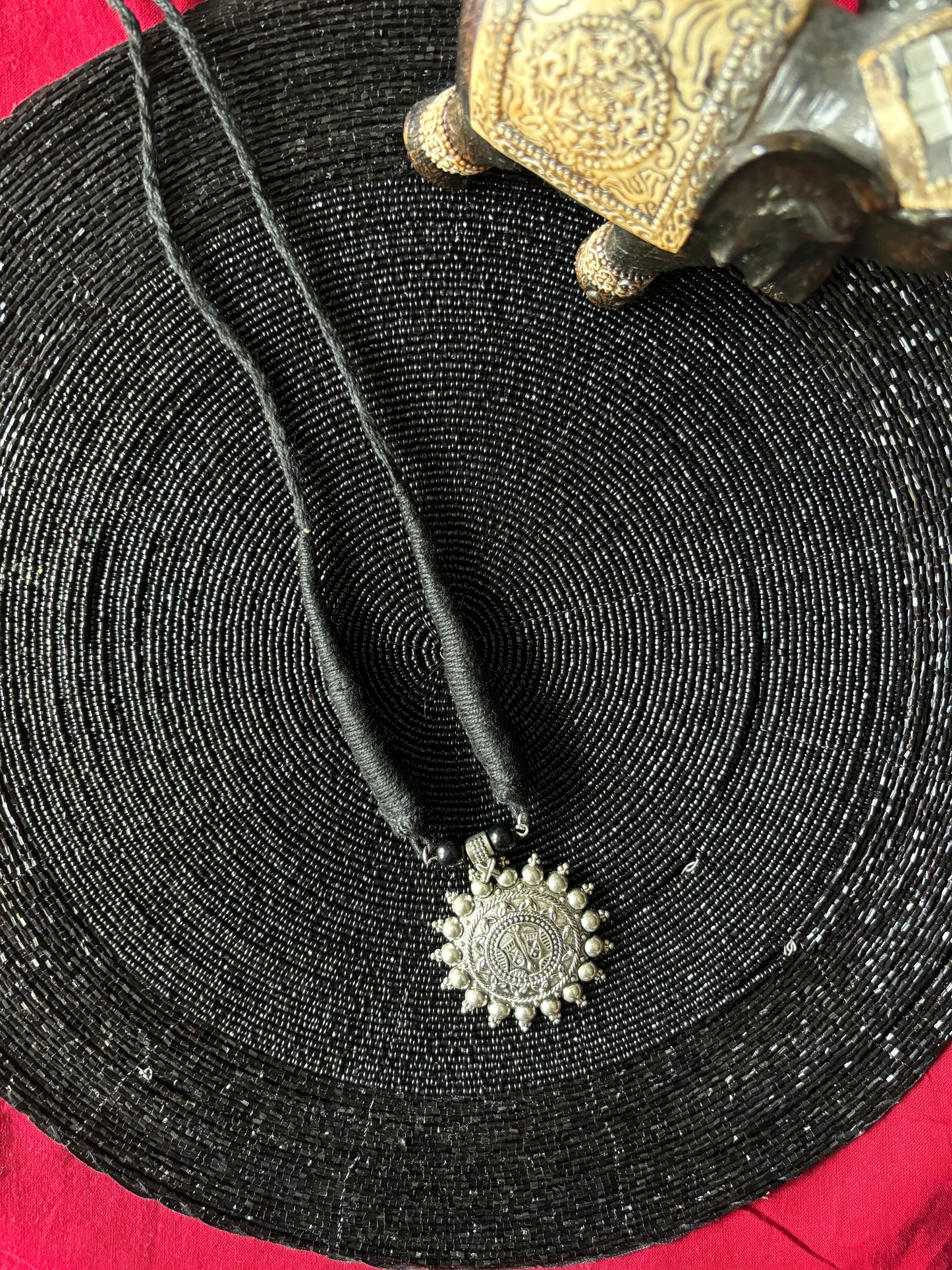 Glowing sun - long oxidized necklace with thread closure